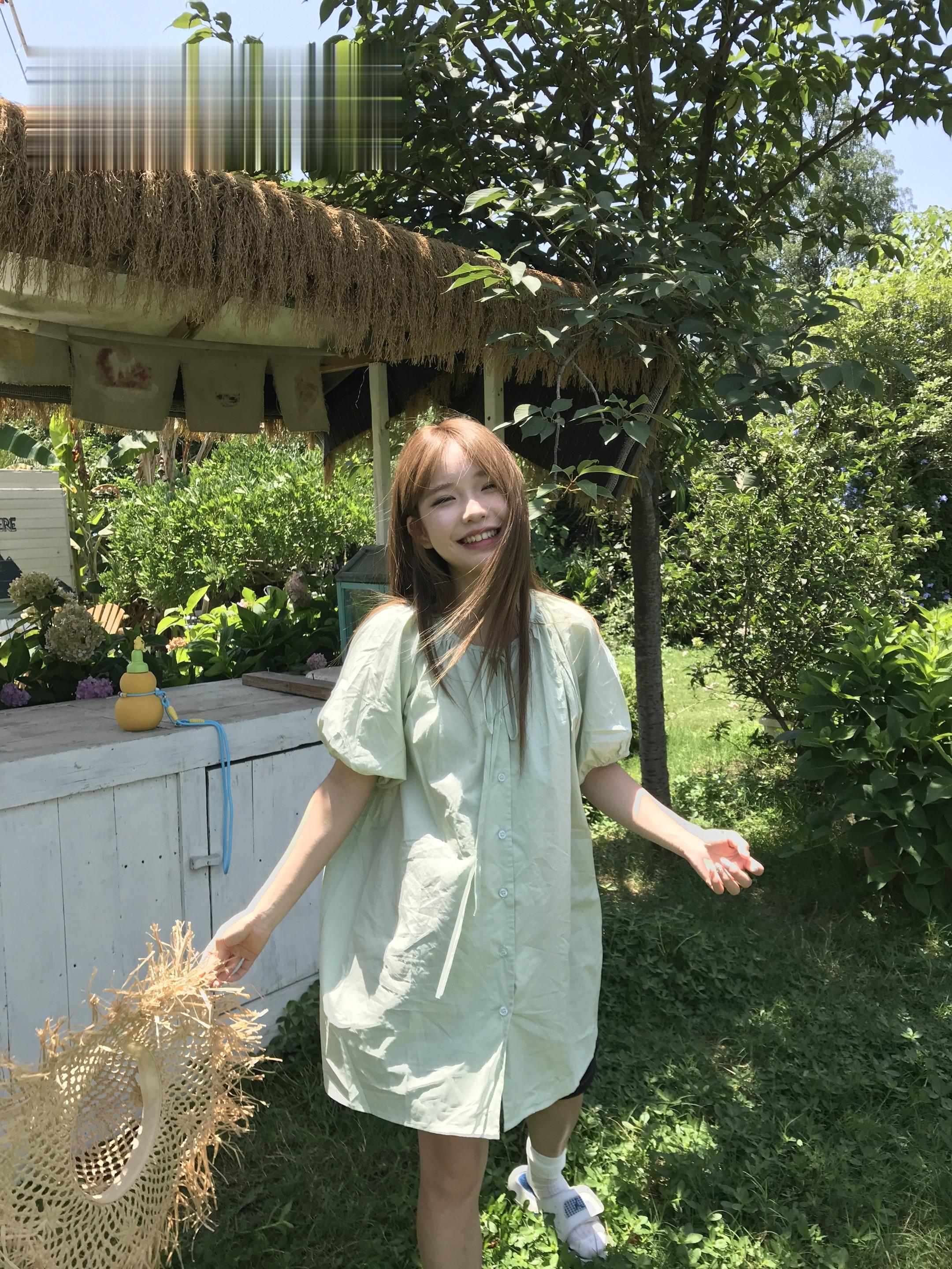 怎么这个六月吹来一阵轻风