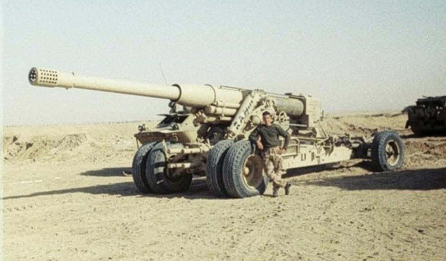 伊拉克的180mm S-23，这炮和北朝的谷山大炮有关嘛？？？