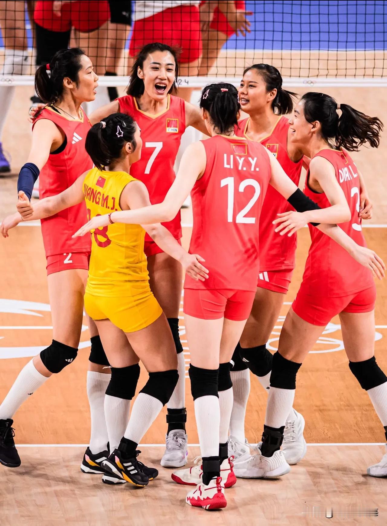 中国女排2-3土耳其，5个事实不得不说：

1，不得不说，双方实力难分伯仲，中国