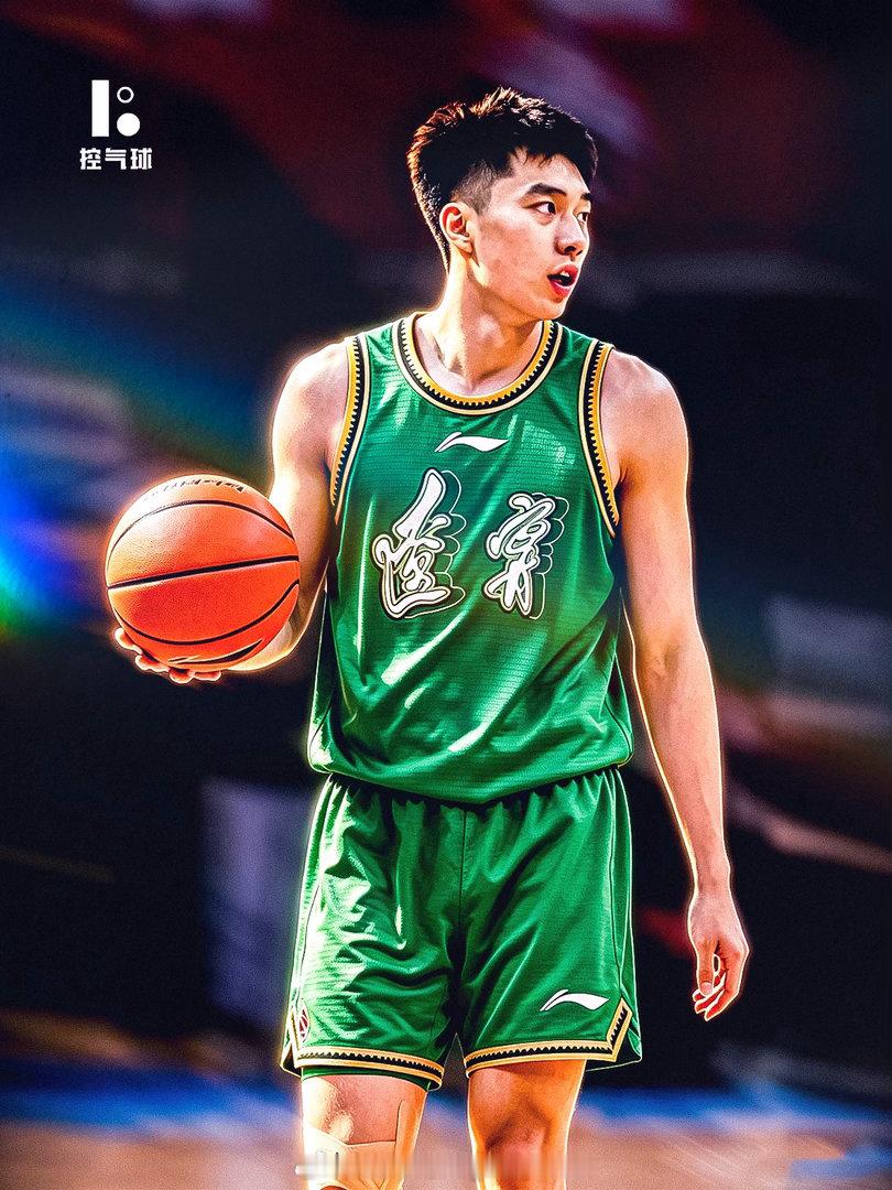 四川男篮将后卫段睿骐的续约权出售给了辽宁男篮，段睿骐出身广厦青训之后加盟四川青年