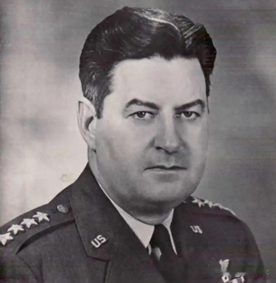 1944年，美军轰炸东京六个多月，扔了一万多吨炸弹，可日本工厂照常生产，美军还损