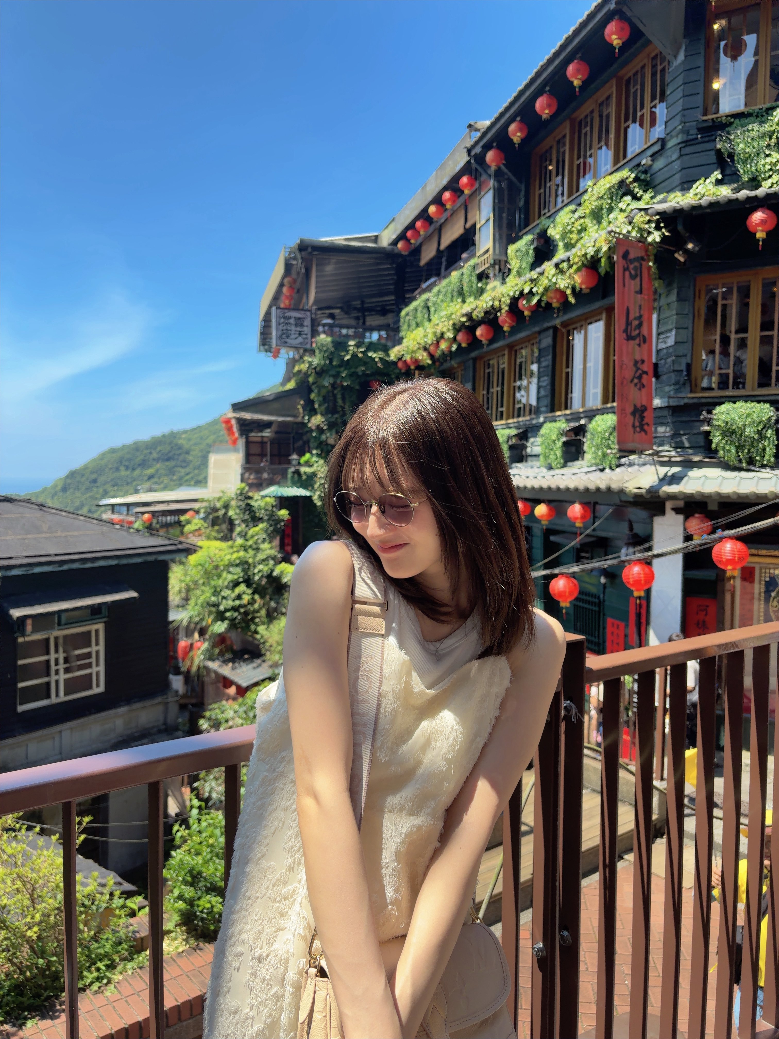 山根绮