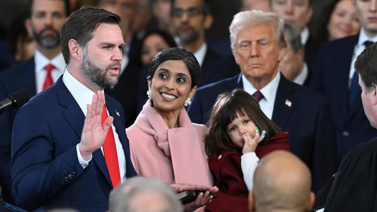 美国副总统万斯正经历上任以来最严峻的政治寒冬，短短数月间，从共和党寄予厚望的政治