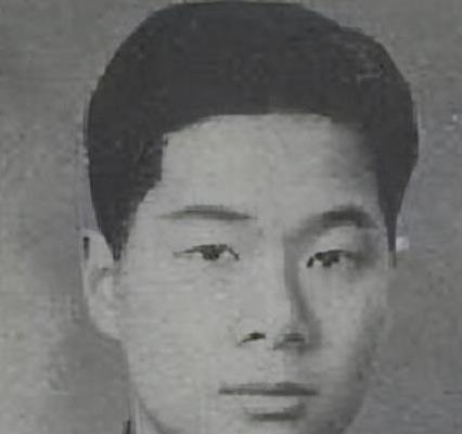 1992年，一生生性风流，飞扬跋扈的孔令侃在纽约公寓里离世，去世时身边竟空无一人