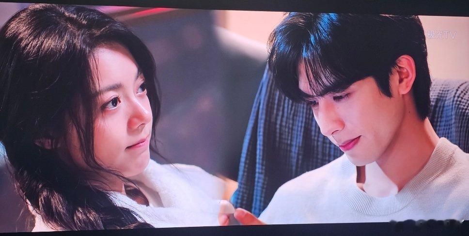 救命 林先生 聂小姐这一幕导演也太会了吧这一集的前半集也太快乐了吧好了，我要睡觉