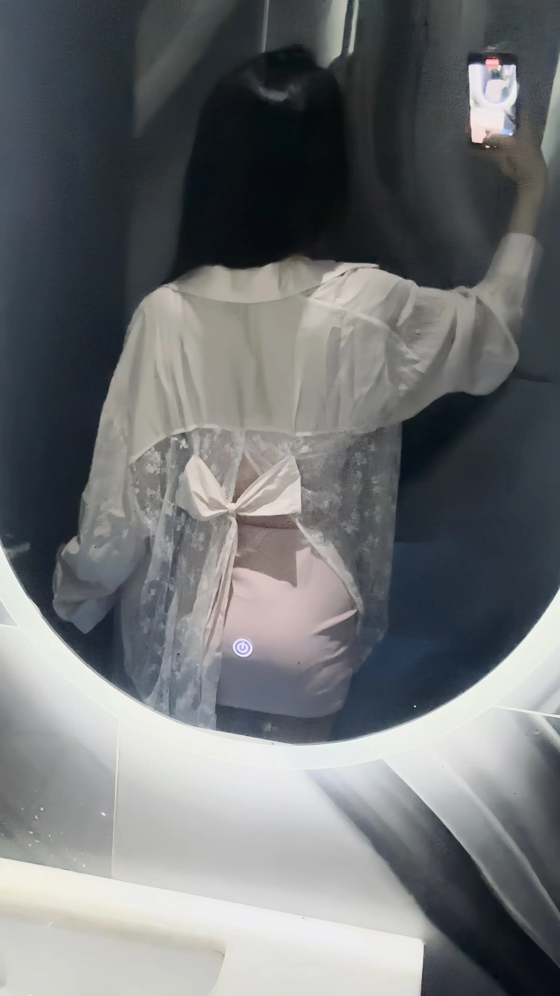 看下姐姐