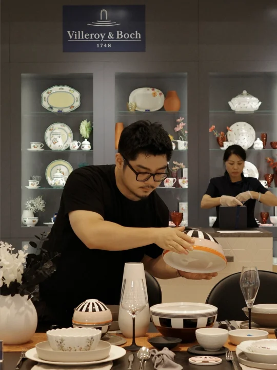 277年皇室御用餐具，餐桌上的精致礼仪