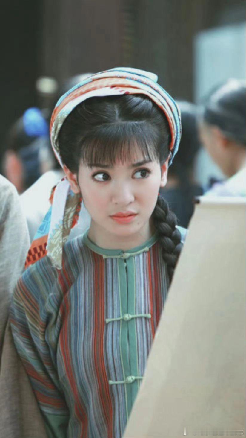 李晟决爱高音以前真的不知道李晟唱歌这么好听，但是一首《诀爱》，她一出声，高音真的