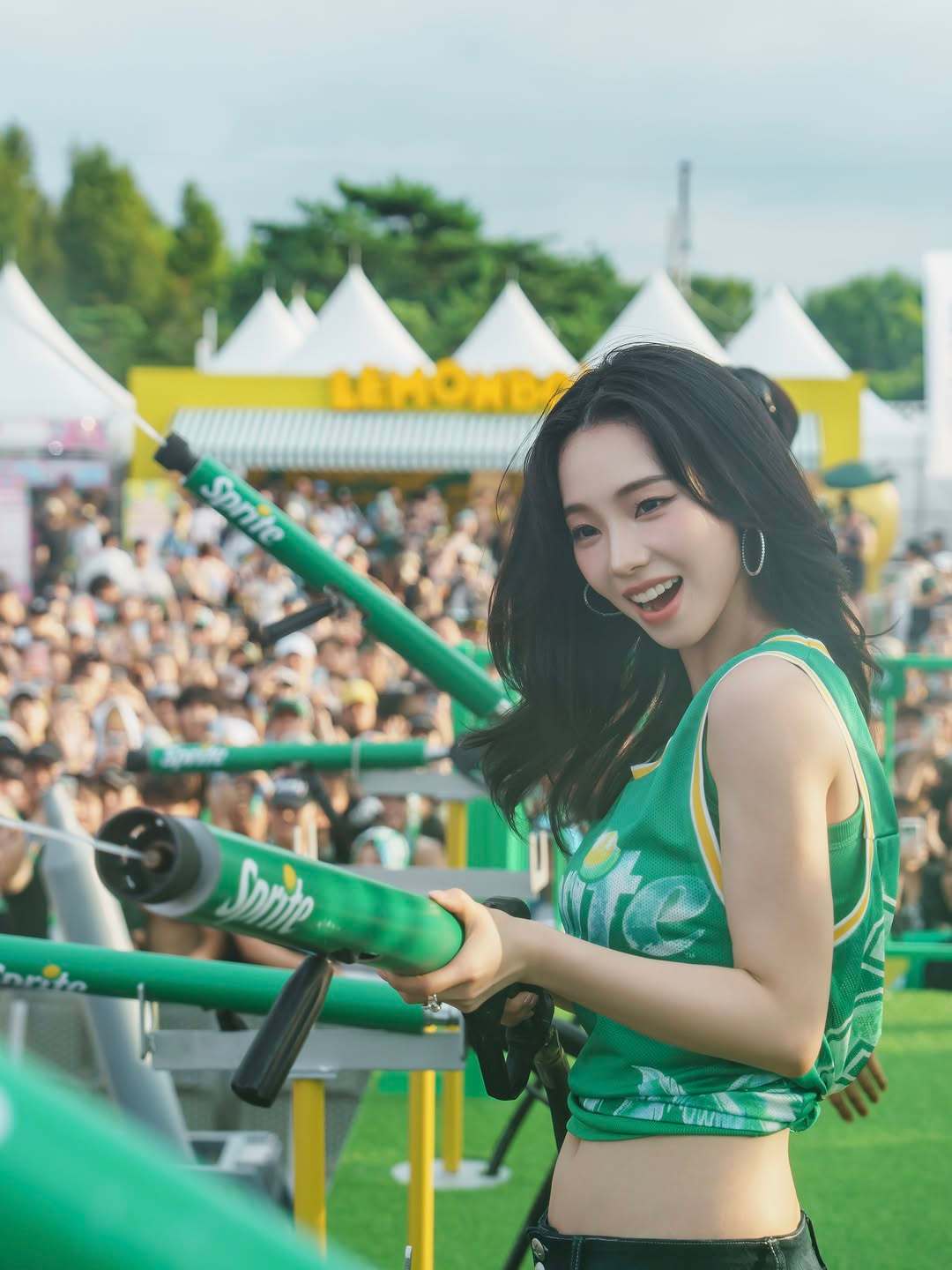 给我射哭了 