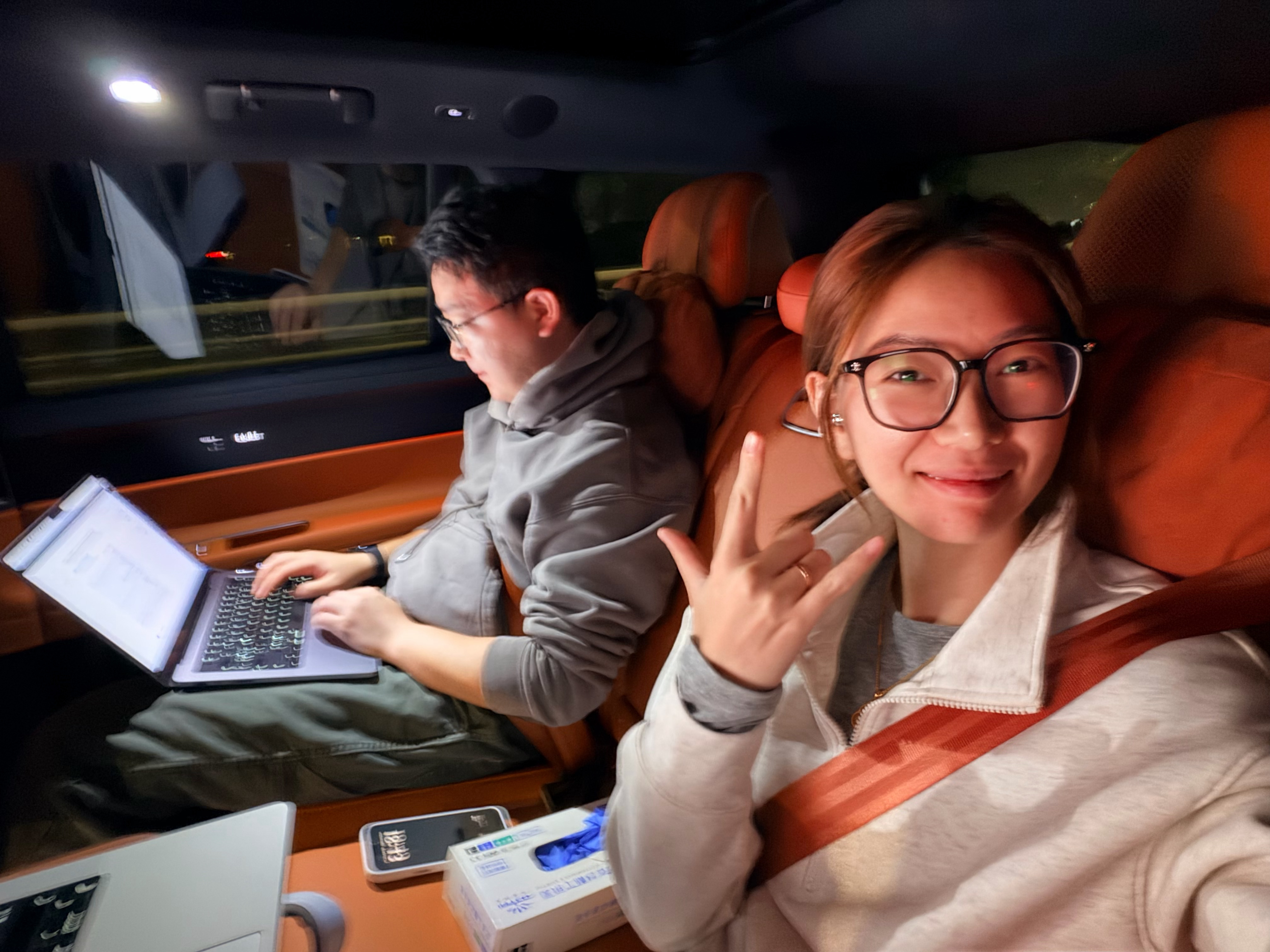 希望车上以后多一个对头发烘干的功能只烘干衣服不够啊大众8x ​​​