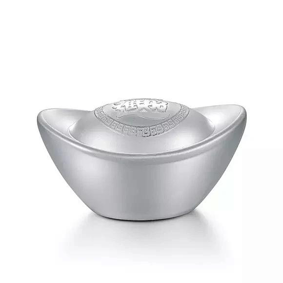 如果你年初投100万黄金，那么到现在你赚了63万，但是如果你年初投100万白银，