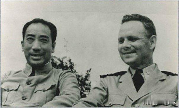 1943年，罗斯福想见一个中国人，蒋介石听后沉默，这个让百万人恐惧的特务头子，一