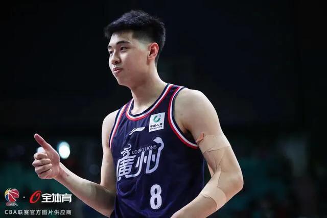 广州龙狮男篮不敌浙江稠州男篮，这两点是球队输球的主要原因

1、崔永熙表现一般
