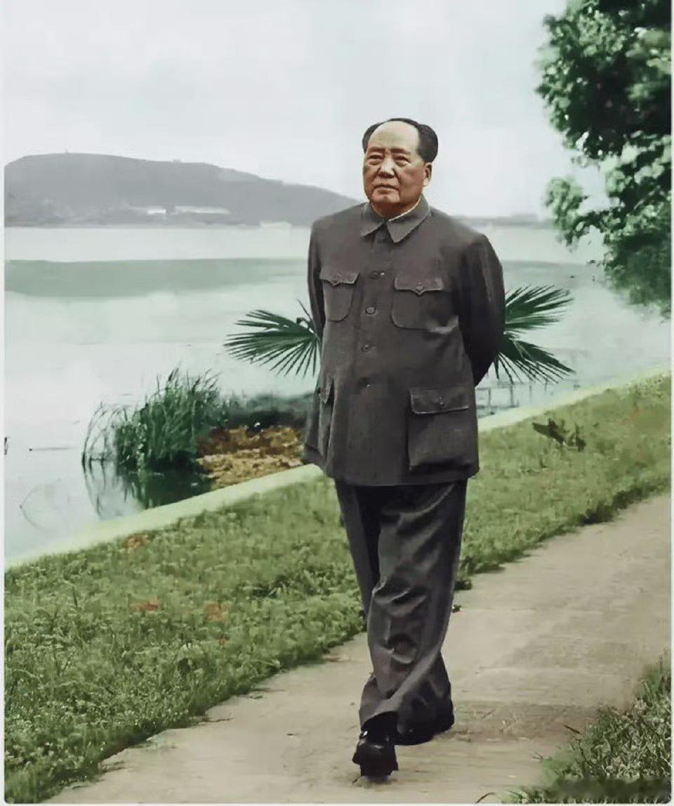独立自主，铸就辉煌——感恩毛主席的高瞻远瞩 毛主席的那句“造船再贵，肉烂在锅里，
