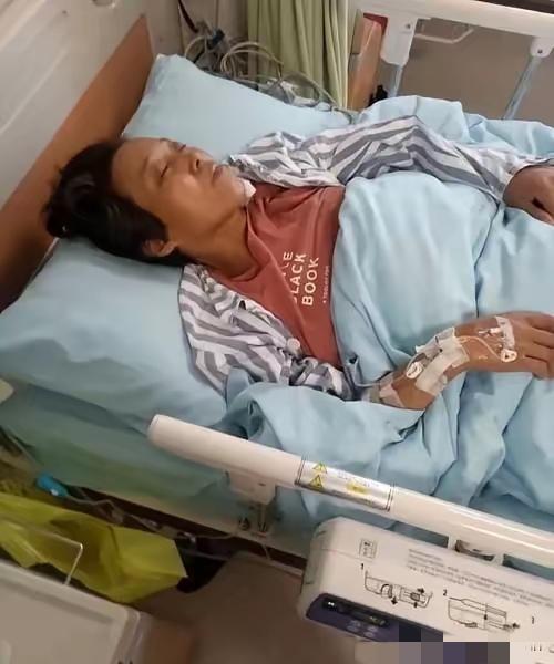 广东1男子在医生宣布母亲停止呼吸后半个小时，流泪恳求医生继续抢救，谁料，儿媳的一
