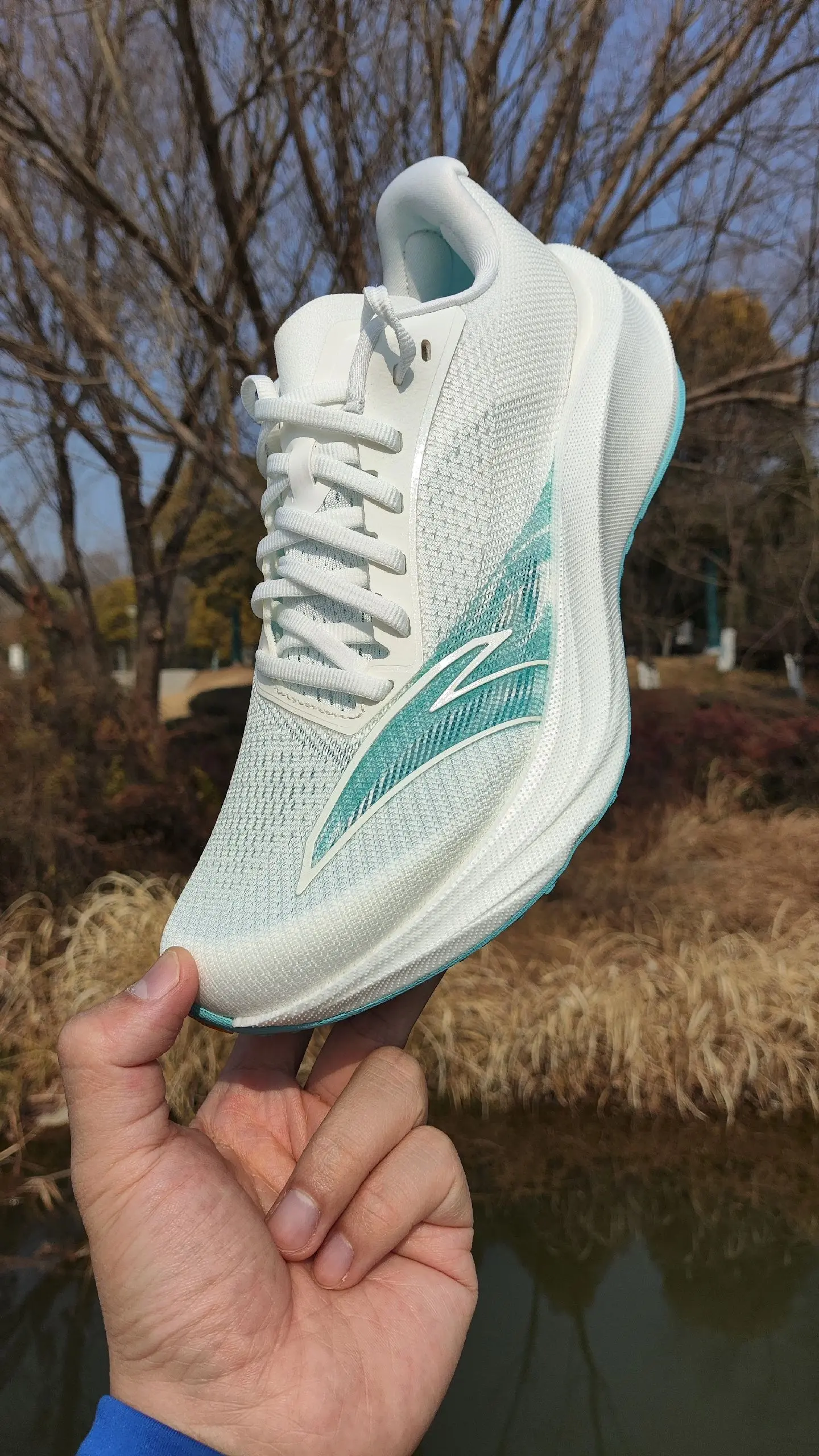 一句话点评一下下【柏油路霸3V】