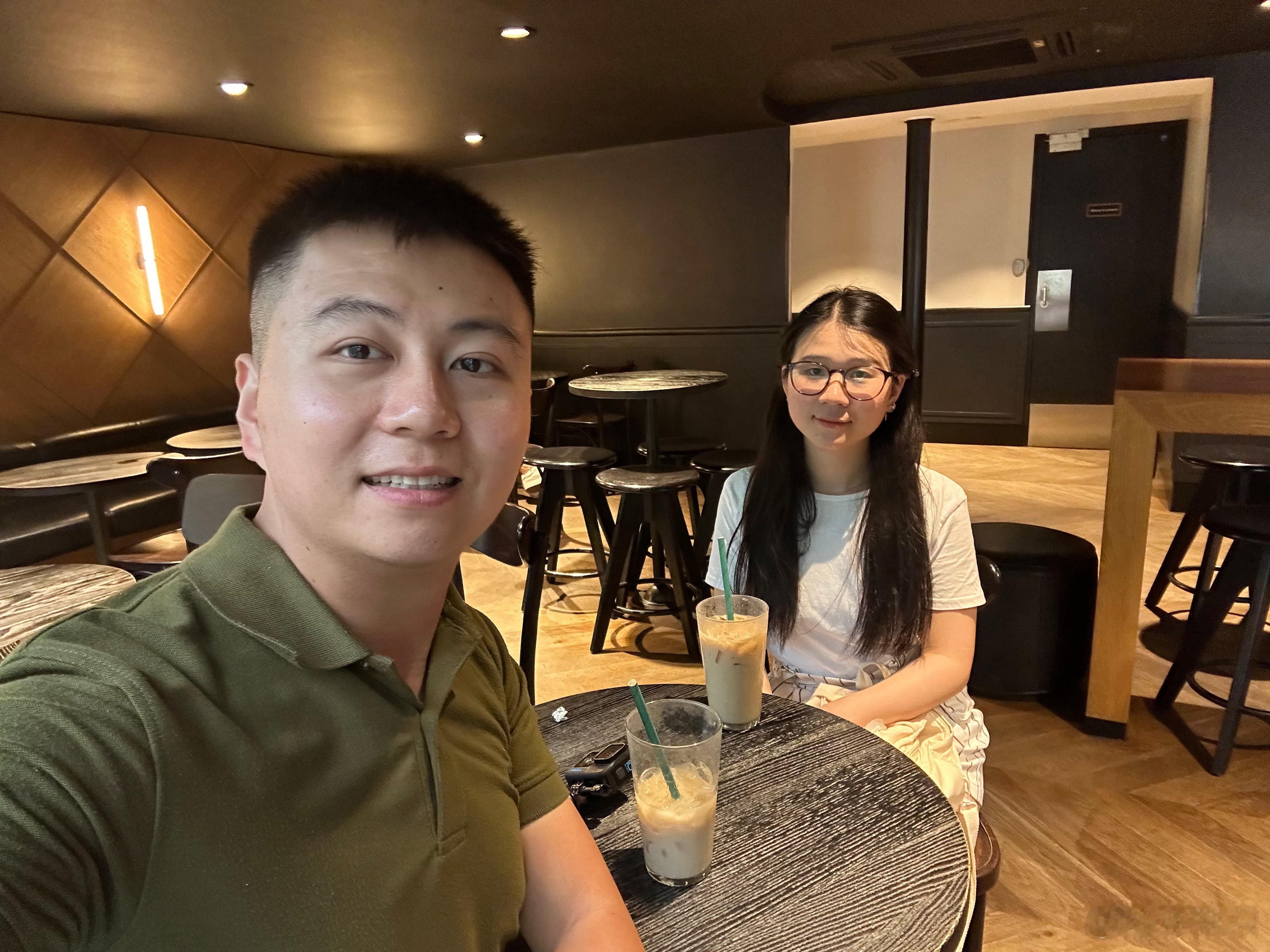 【她是我见过讲普通话最标准的客家人】这个姑娘是广东客家人，出生于法国海外省，法属