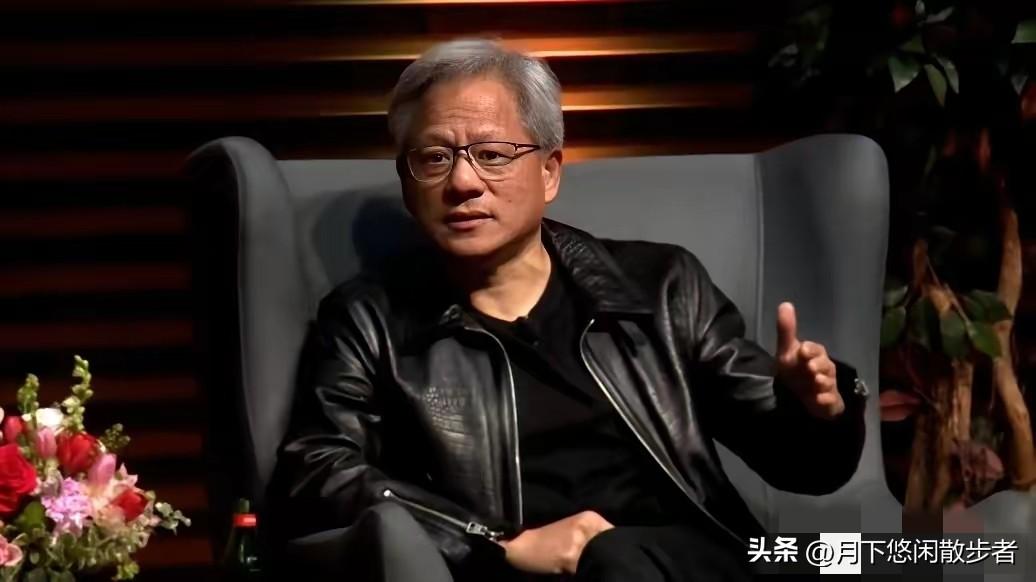 黄仁勋已经回美国了，他在接受美国媒体CNBC采访时说：不要对英伟达先进芯片获准进