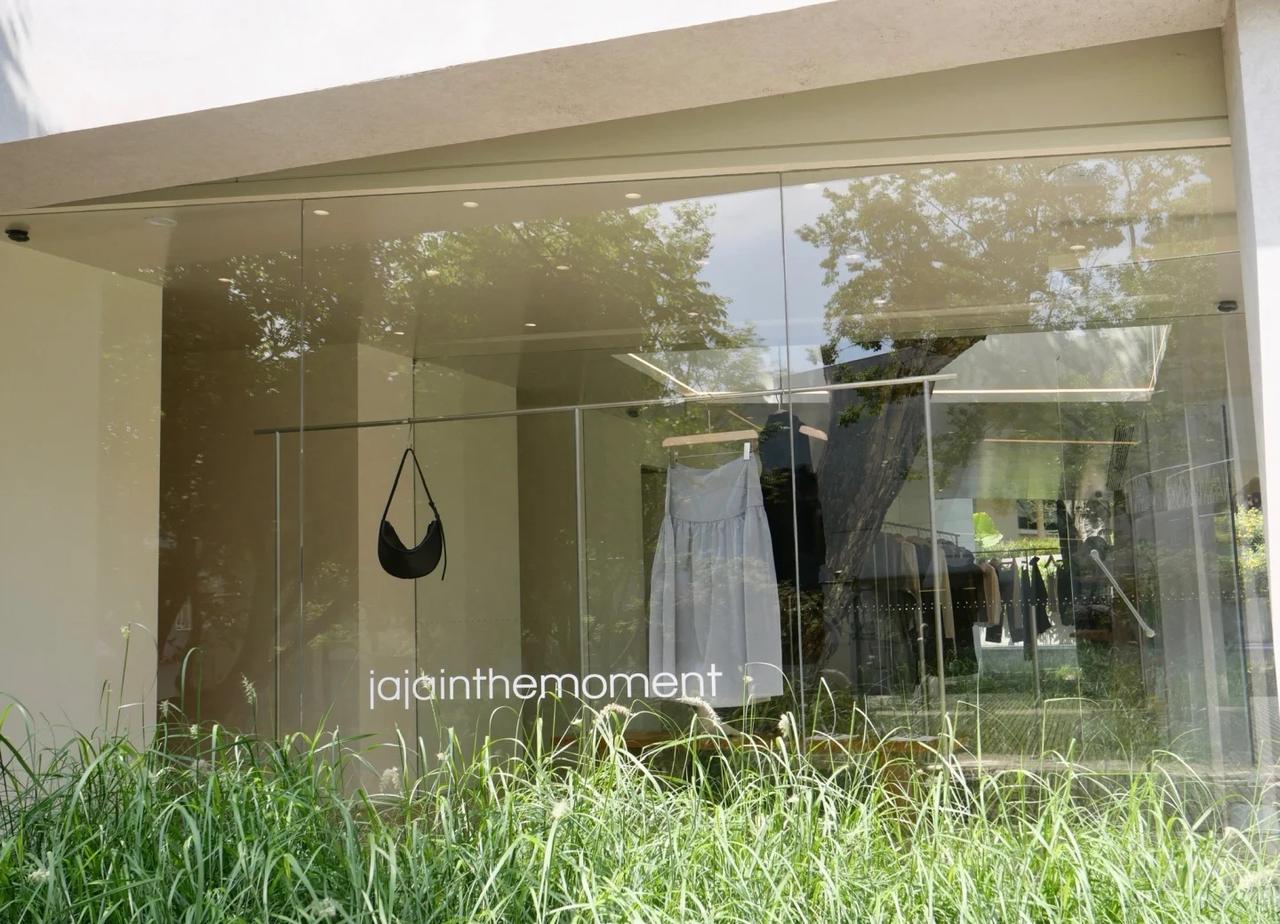 一隅绿意
呼吸之间，感受松弛与宁静。