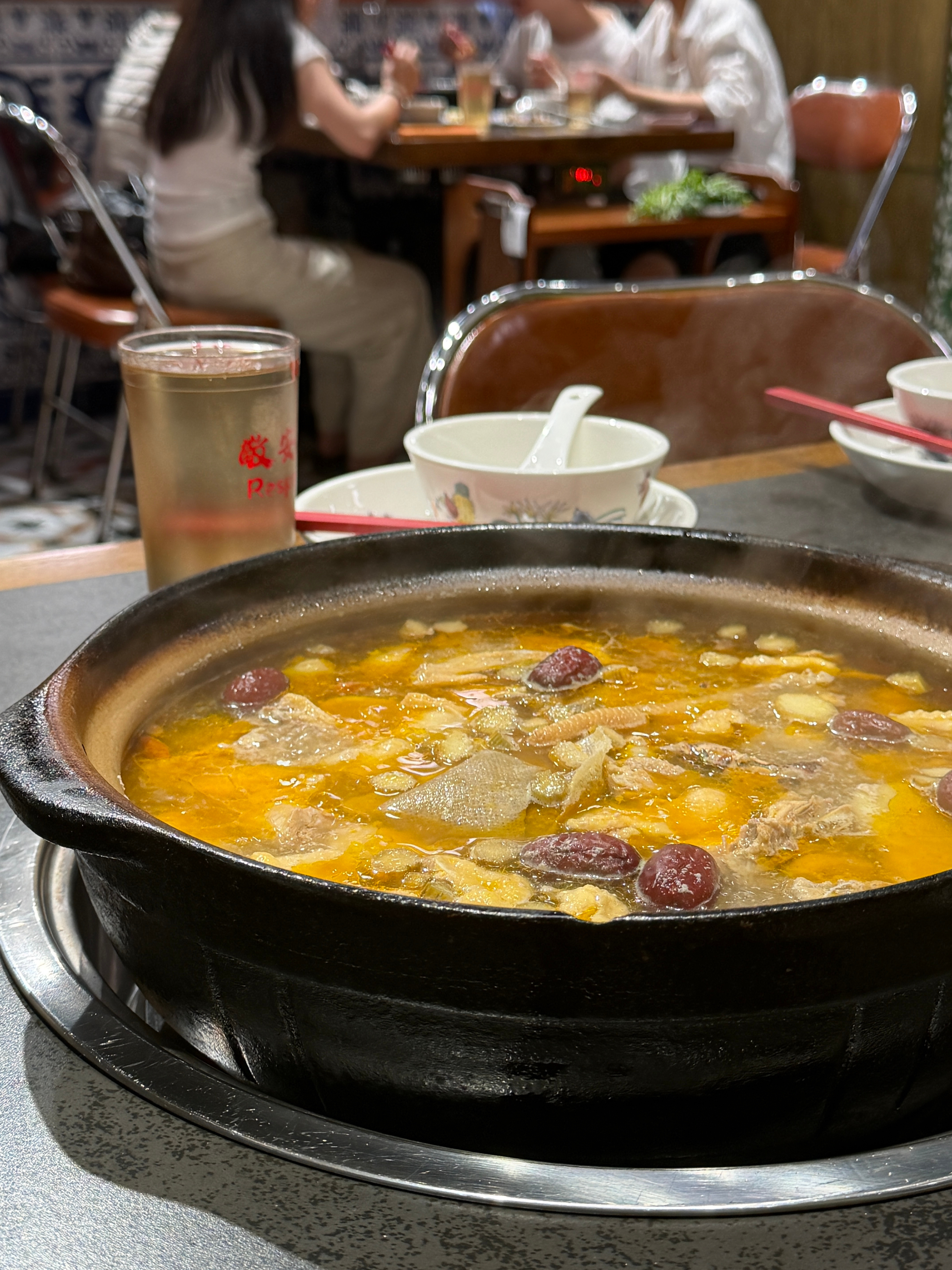 鸡煲……我爱鸡煲…… 
