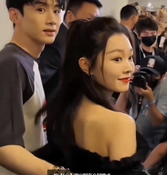 内娱三对偷偷藏不住的情侣，明明一直狂撒糖，在一起的画面甜到齁，就是嘴硬不愿意公开