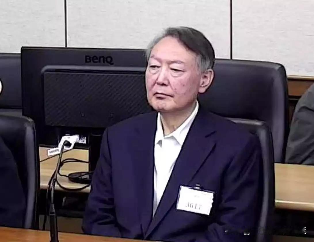 5月12日，韩国金建希特检组指控，在2021年4月至2022年3月期间，前总统尹