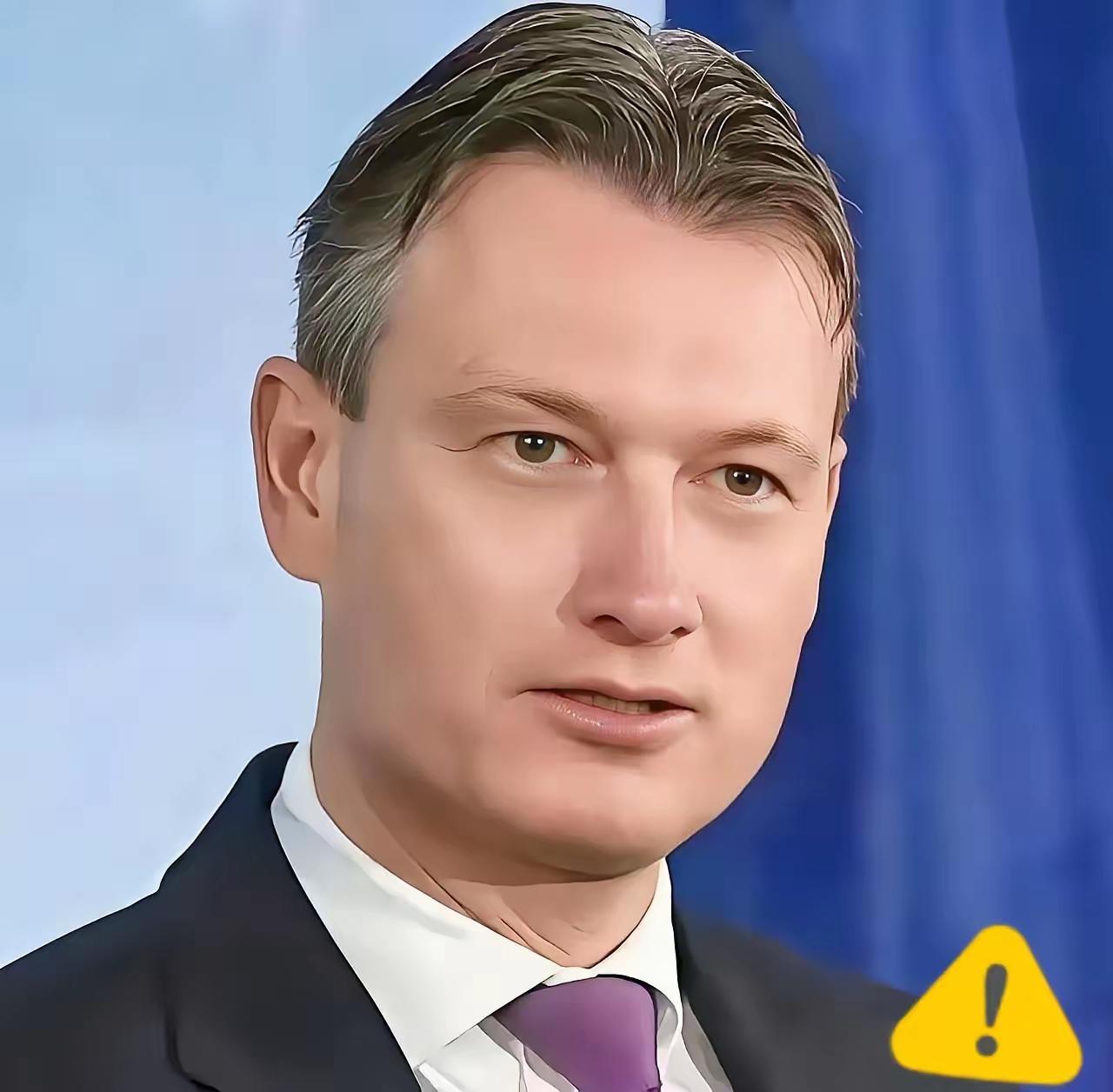 荷兰经济大臣最近放话了，说安世半导体的问题已经闹到两国最高层。他带着威胁的调调强