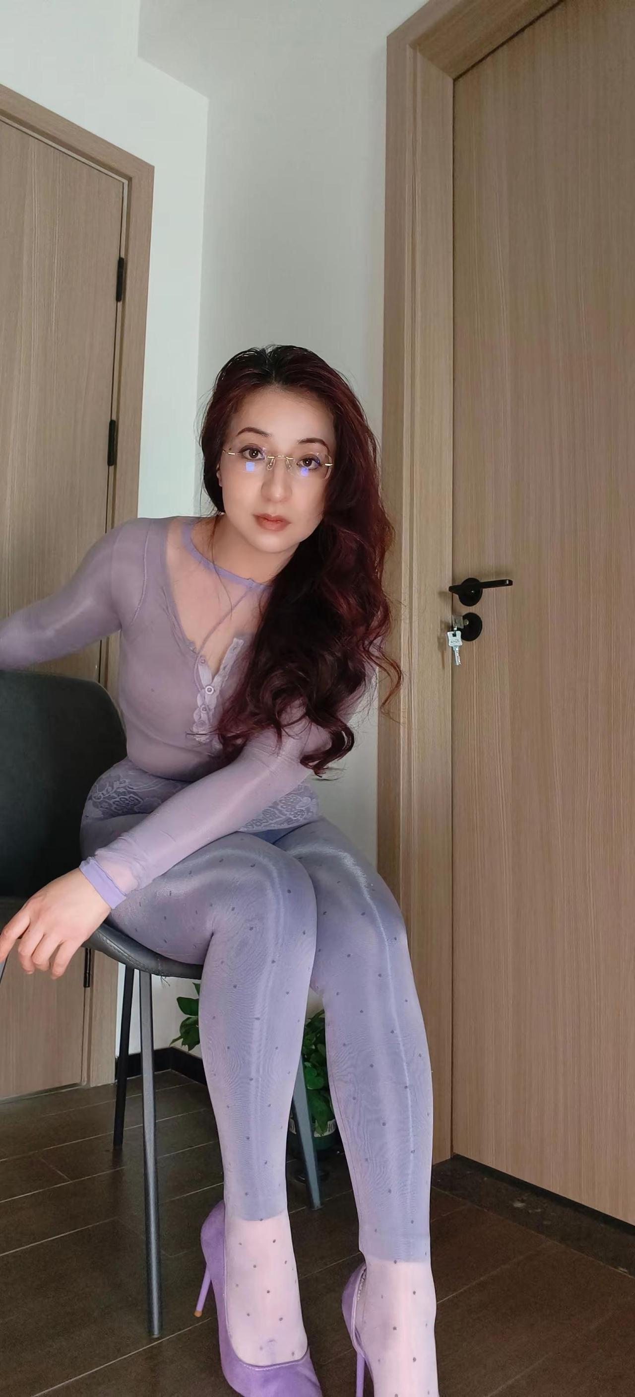 微胖穿搭。健身女 穿搭日记 微胖女生  穿的pov