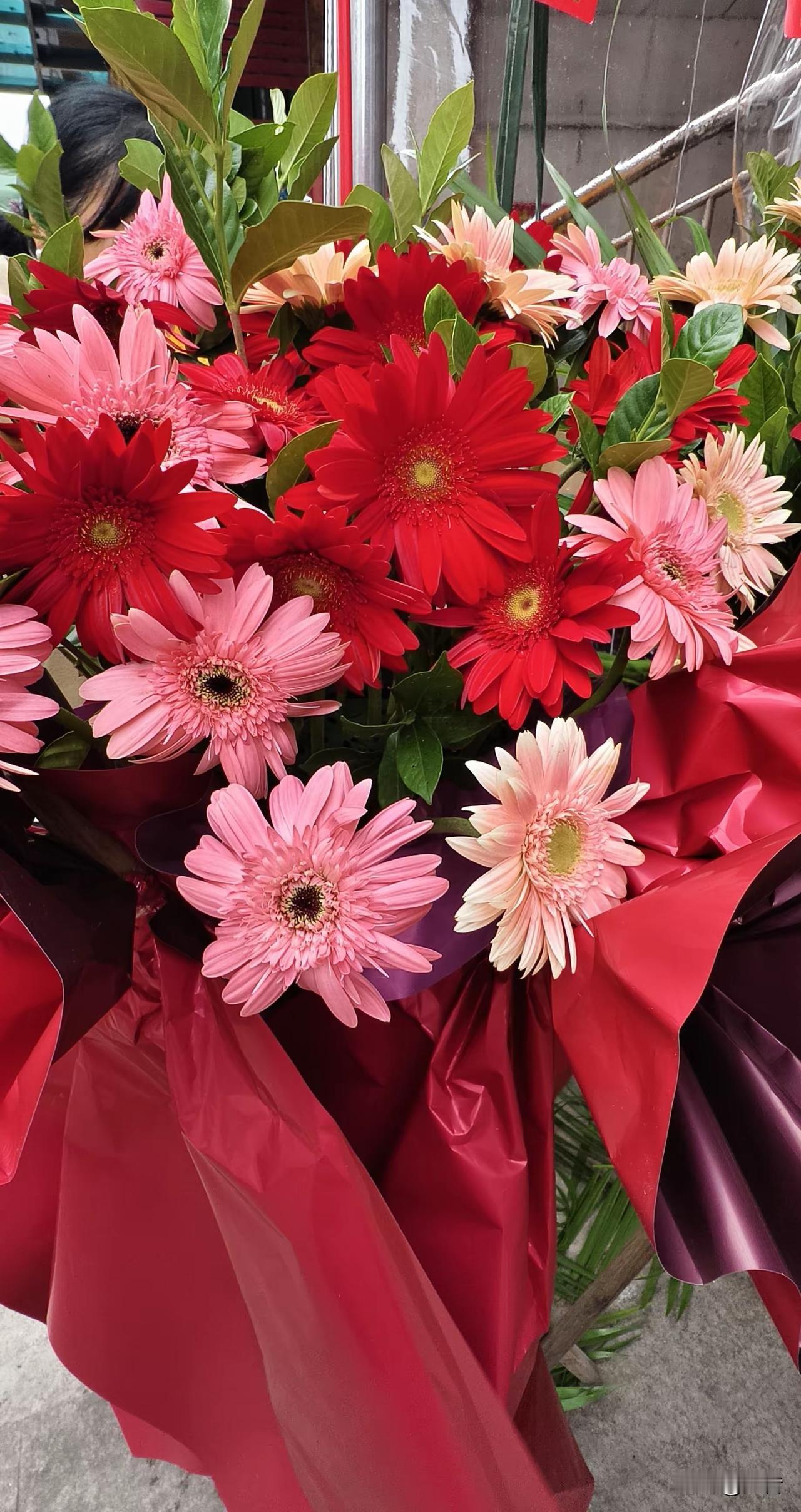 幸福美满的婚姻其实很简单，就这四个方面的需求！

第一：两个人正常睡在一起，要生