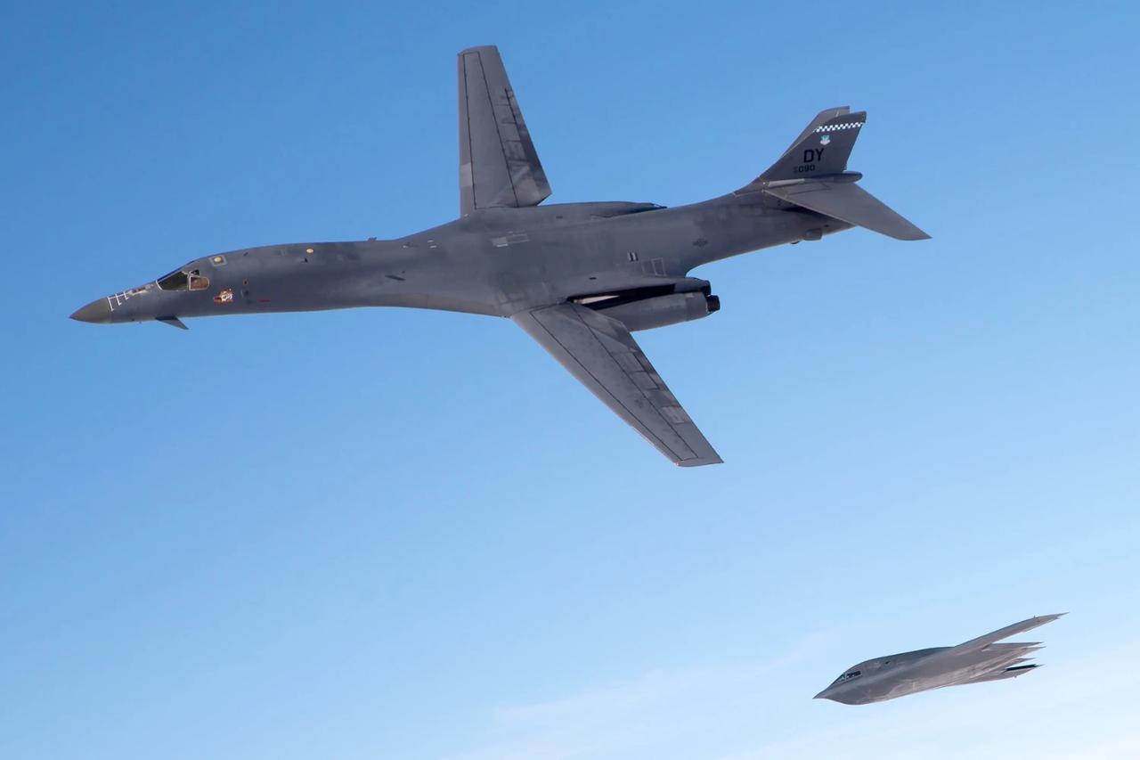 豪掷17亿美元！美军为B-1B、B-2重磅延寿，筑牢全球战略打击核心战力

近日