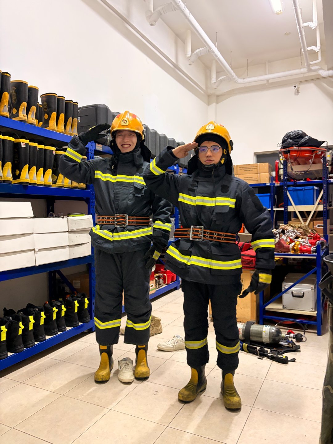 晚上去住寨上消防站成为消防员的一天 厦门·厦门市湖里区寨上消防救援站