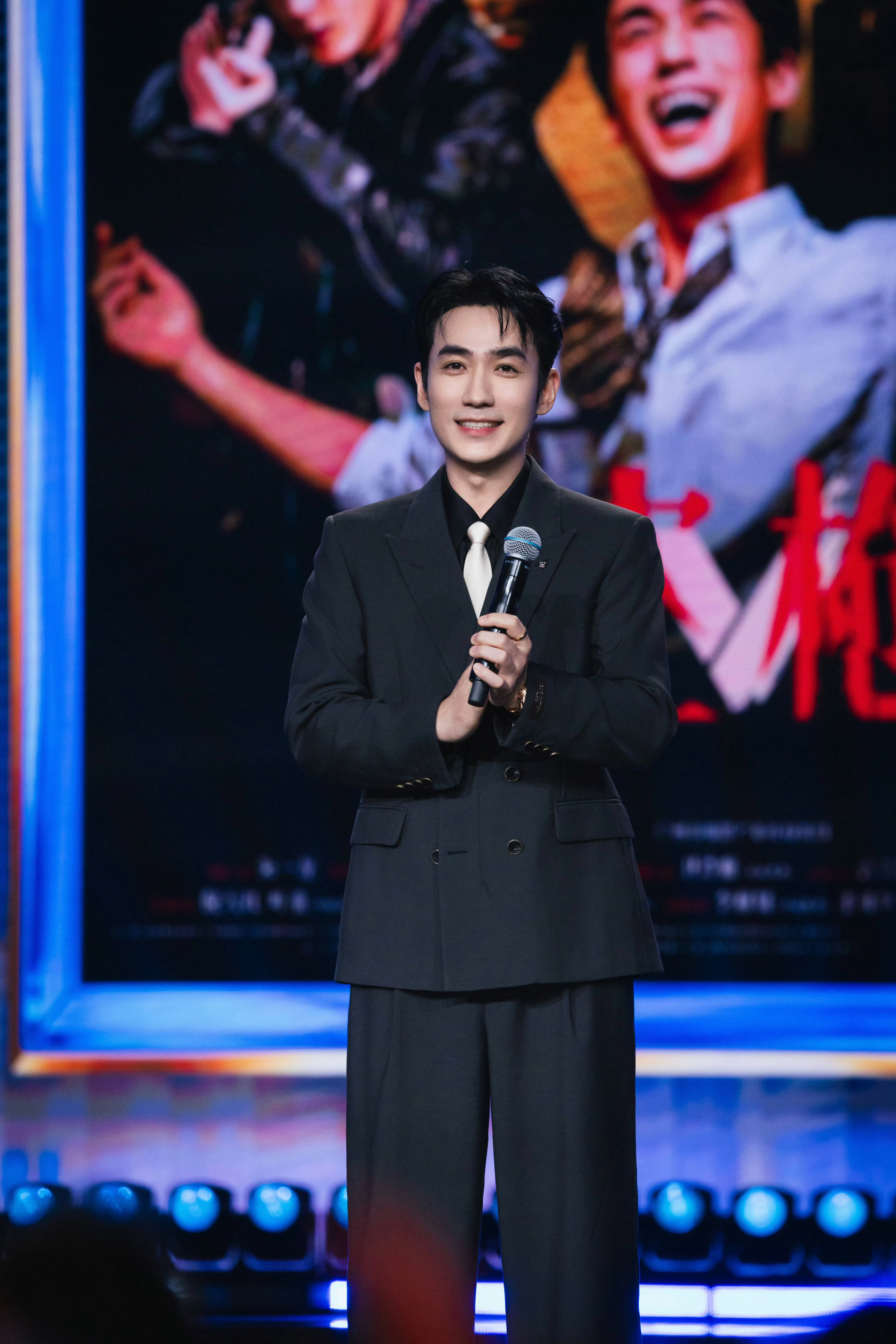 朱一龙 出席 第二十一届中国长春电影节 .TOTAL: LOUIS VUITTO