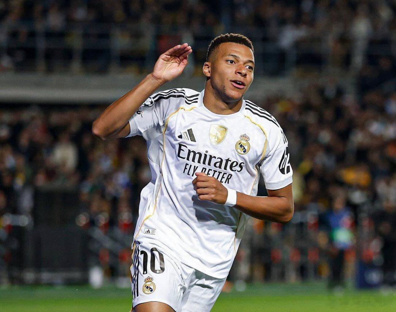 12月20日讯 今天，皇马球星姆巴佩迎来自己27岁的生日。而在明天凌晨4点西甲第