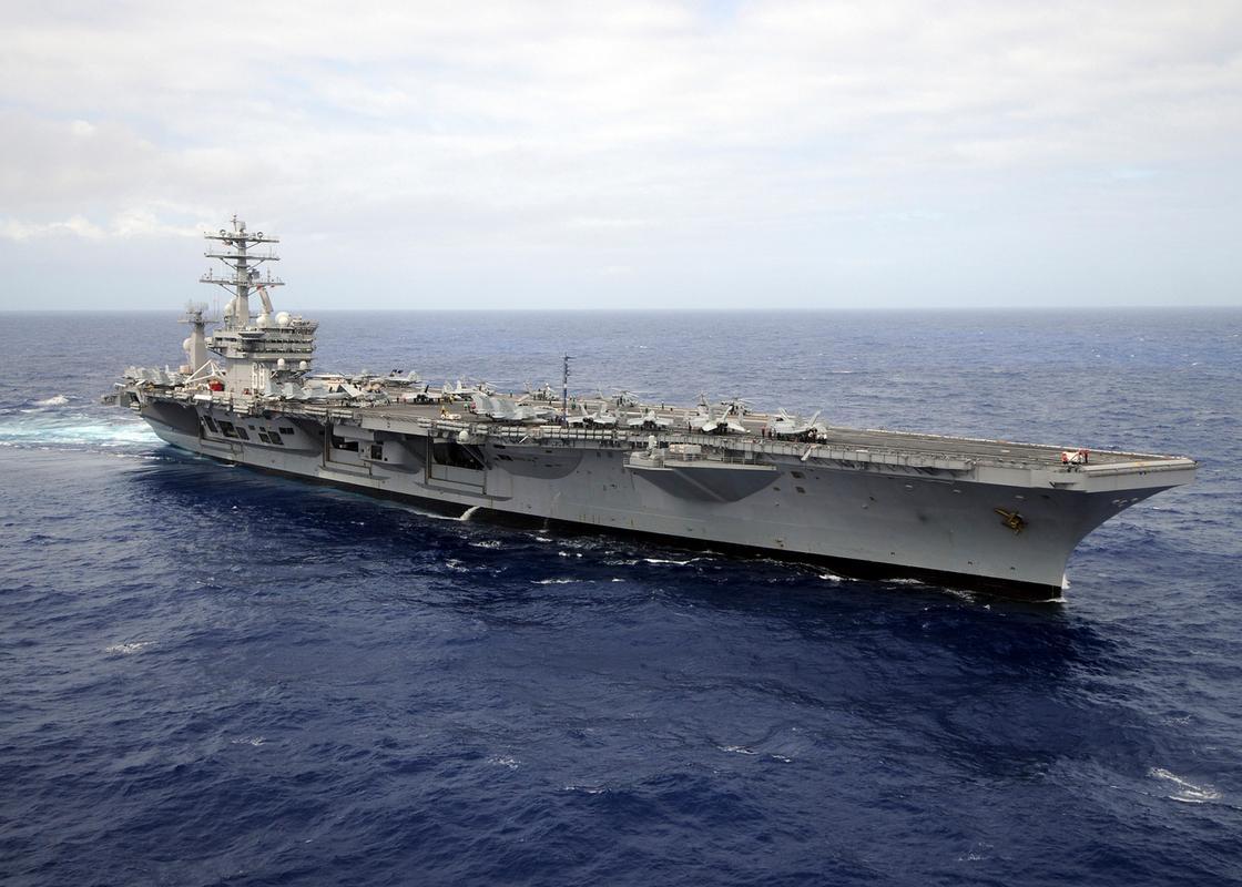 美军“半报废”航母驶向中国家门口，不料刚走到一半，就出大问题

-
阅读前请点个