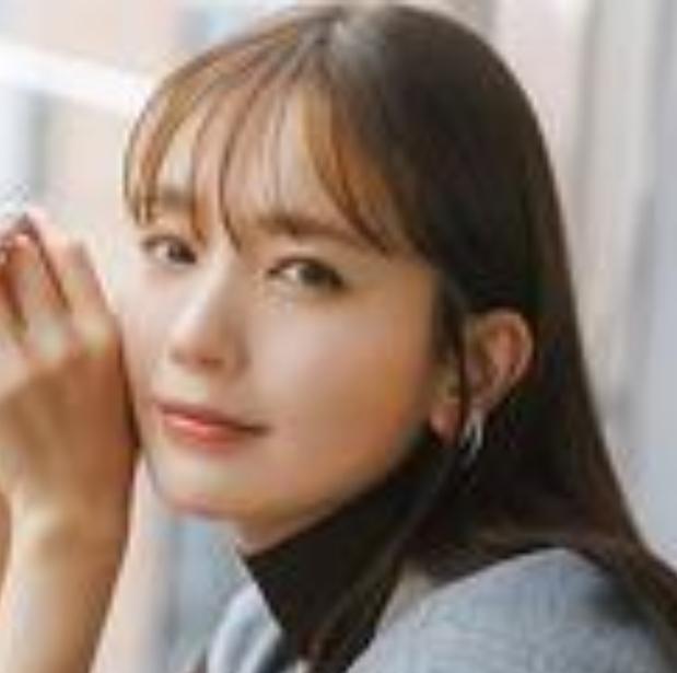 演员中村友理（中村ゆり）确实因直肠癌于2026年9月1日去世，年仅44岁，其所属