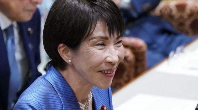 日本梭哈了，中国跟不跟？日本一次性砸 8000 万桶石油救市，为啥中国不跟着放储