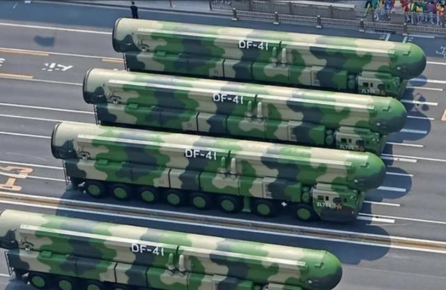 日本要求美国用核武器震慑中国，美方犹豫点头，居然同意了？
冷战时期，日本居然敢开