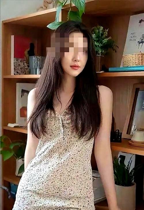天天给小两口做饭，就因为饭桌上多了一句客套话，儿媳妇直接撂筷子甩脸走人，我这当婆