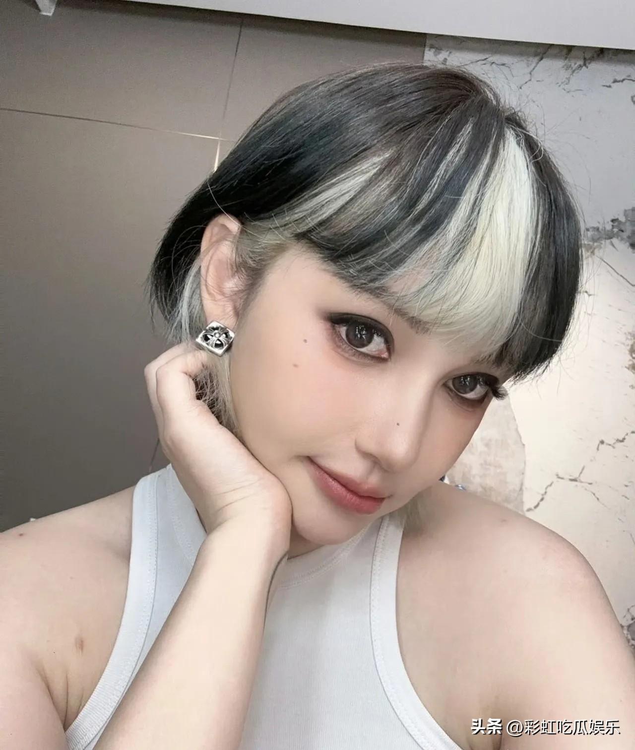 3月2日，李雨桐晒与薛之谦聊天记录说和解但不原谅，李雨桐手里什么证据没有，只是说