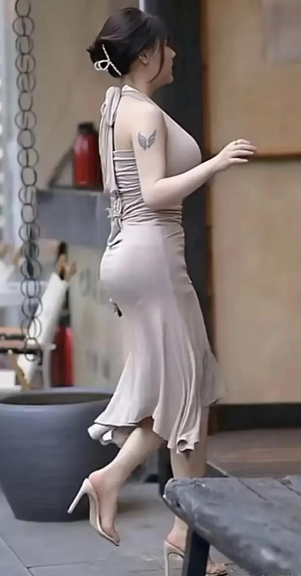 时常断联，偶尔想起，才是友谊最真实的样子，每个人都有自己的生活，工作要忙，孩子要