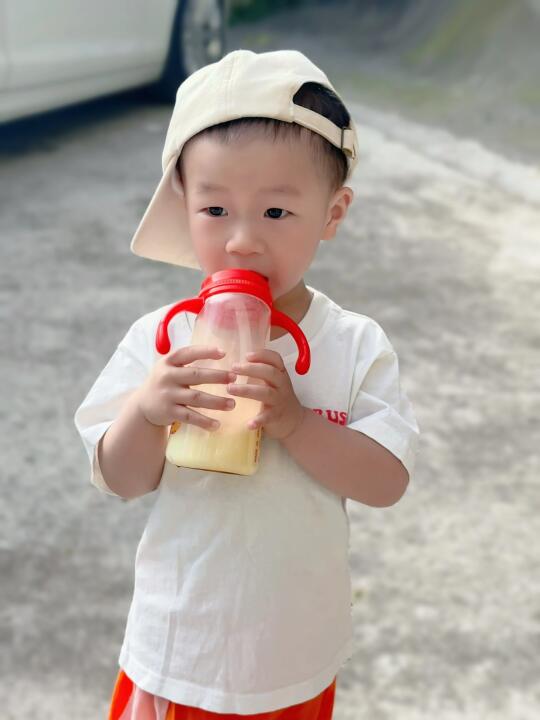 别自责！混喂也能养出胖娃娃