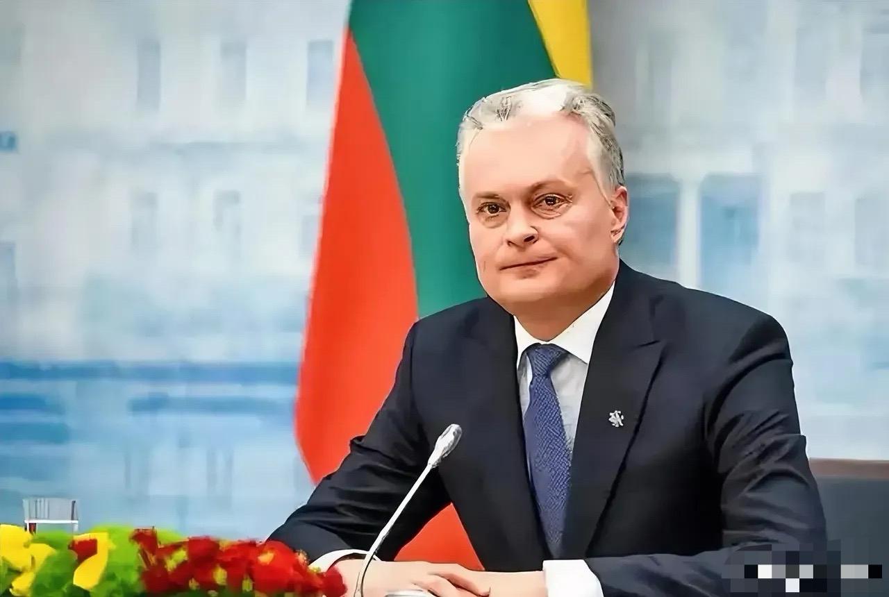 立陶宛认输了！！！
“我们跳到火车前面，结果吃了亏。”——当地时间2月3日，据报