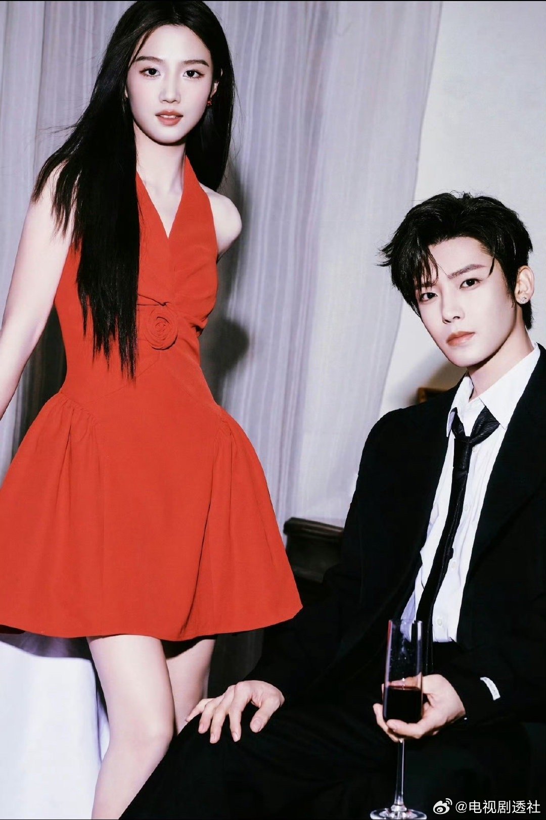 有瓜主曝95生和00花恋情，是2025年大爆荧幕CP， 很多人都看好的一对！你觉