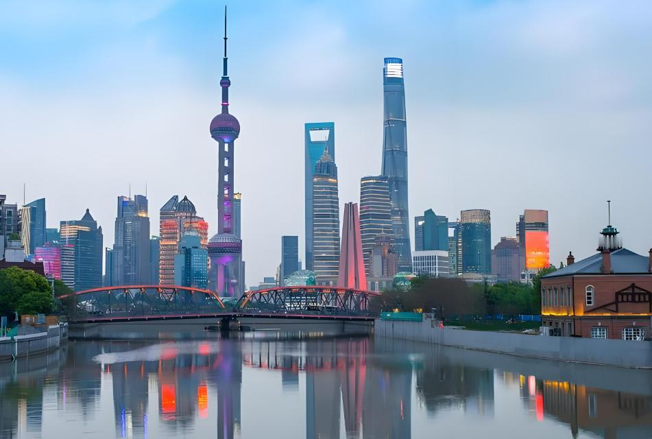 国家出台生育补贴的本质很多人没搞懂。

其实，国家的主要目标，并不是要强行把总人