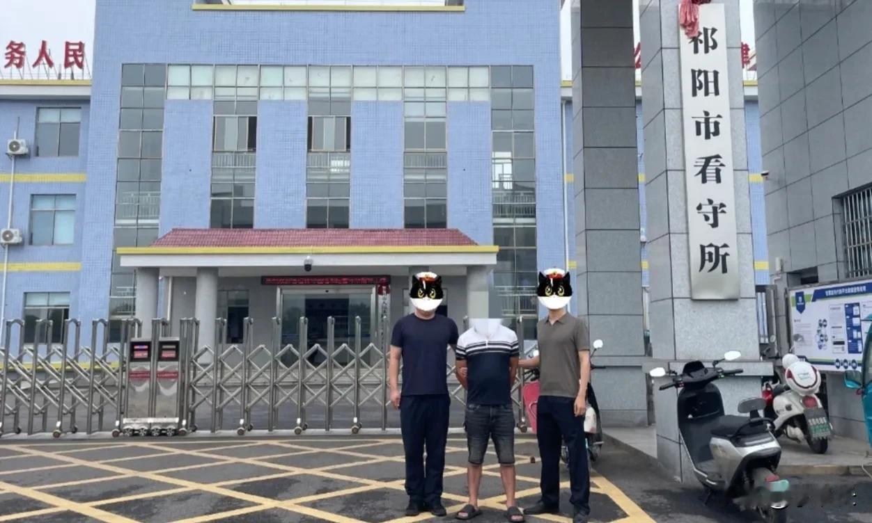 家人们，你们敢信吗？有人把偷电缆当成了“致富密码”，结果却把自己“送”进了铁窗！