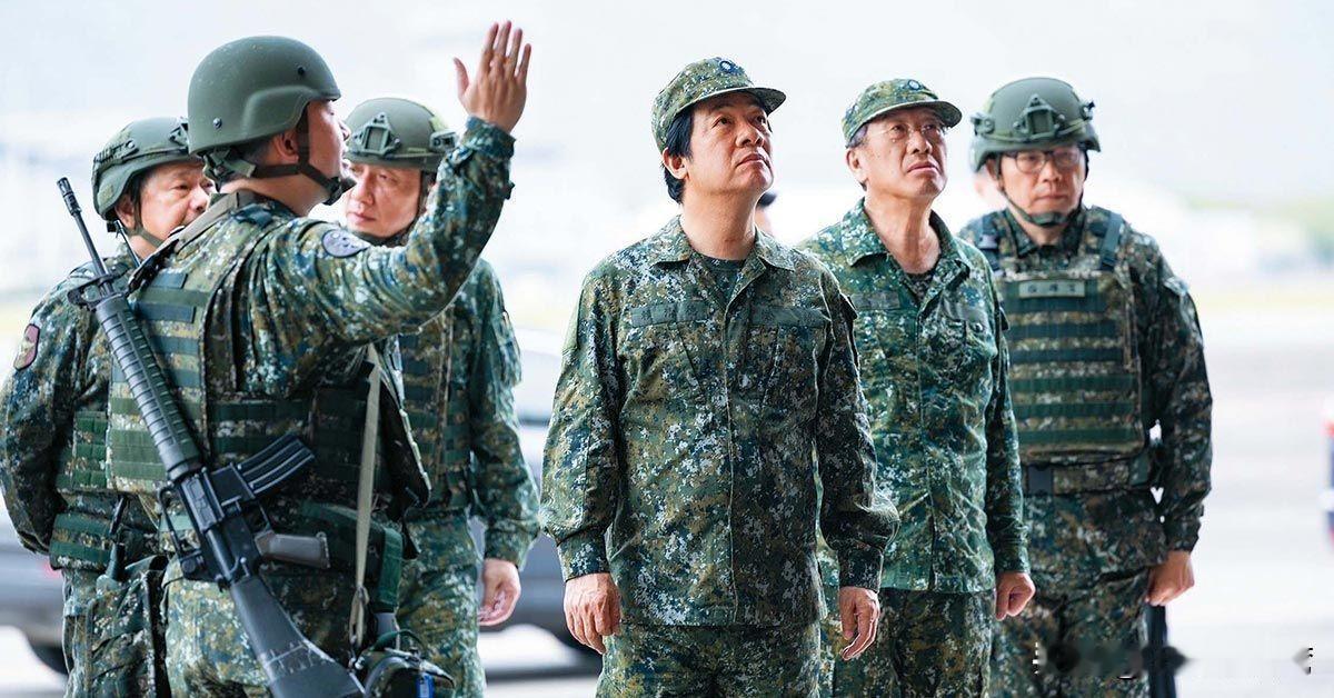 赖清德既须要藉渲染战争巩固权威，但又怕炒作过头吓跑选民。

因此，有别于2019