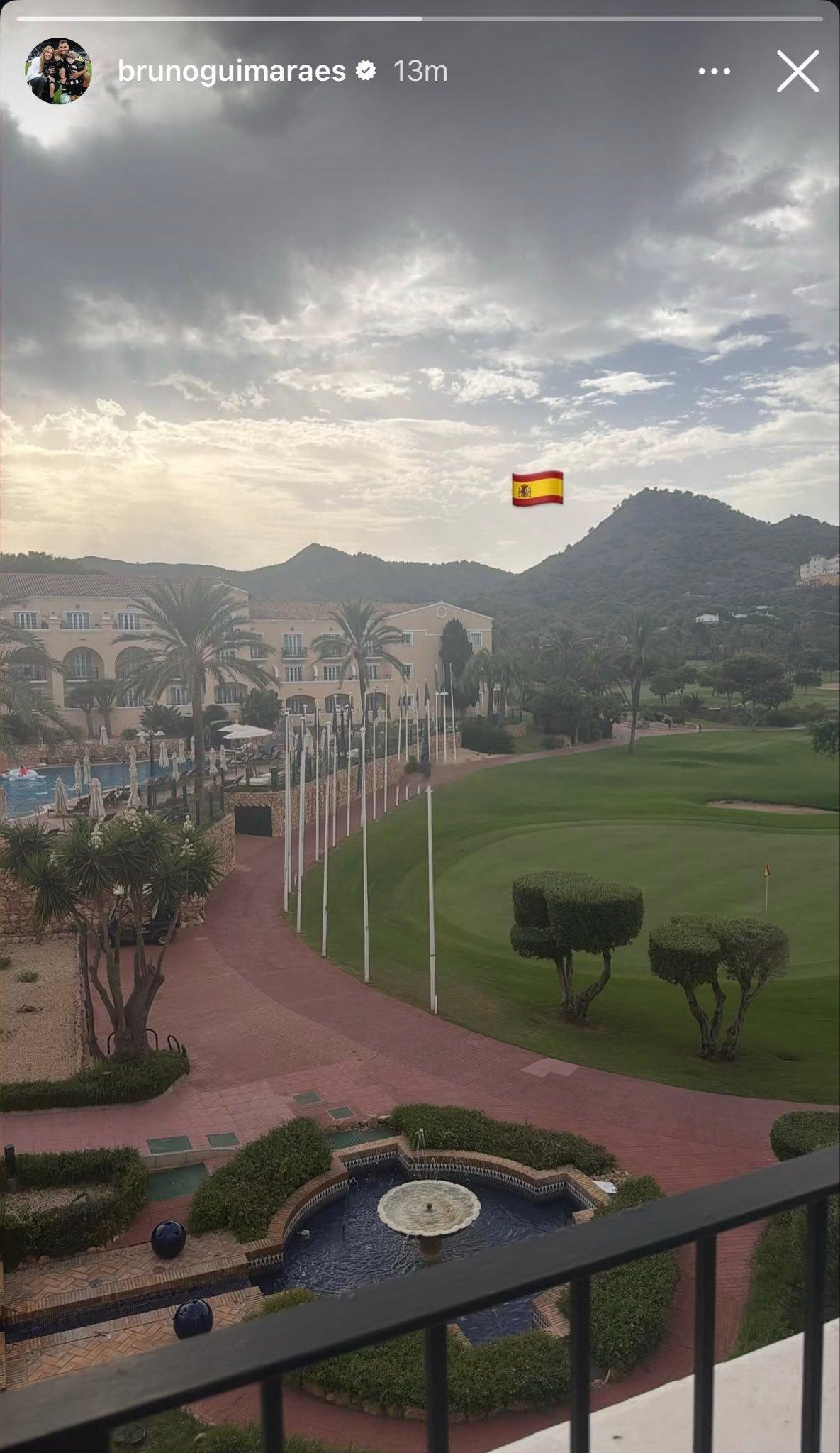吉马良斯ins动态显示他在西班牙纽卡斯尔季前赛训练营。🇪🇸 📲阿森纳阿森纳