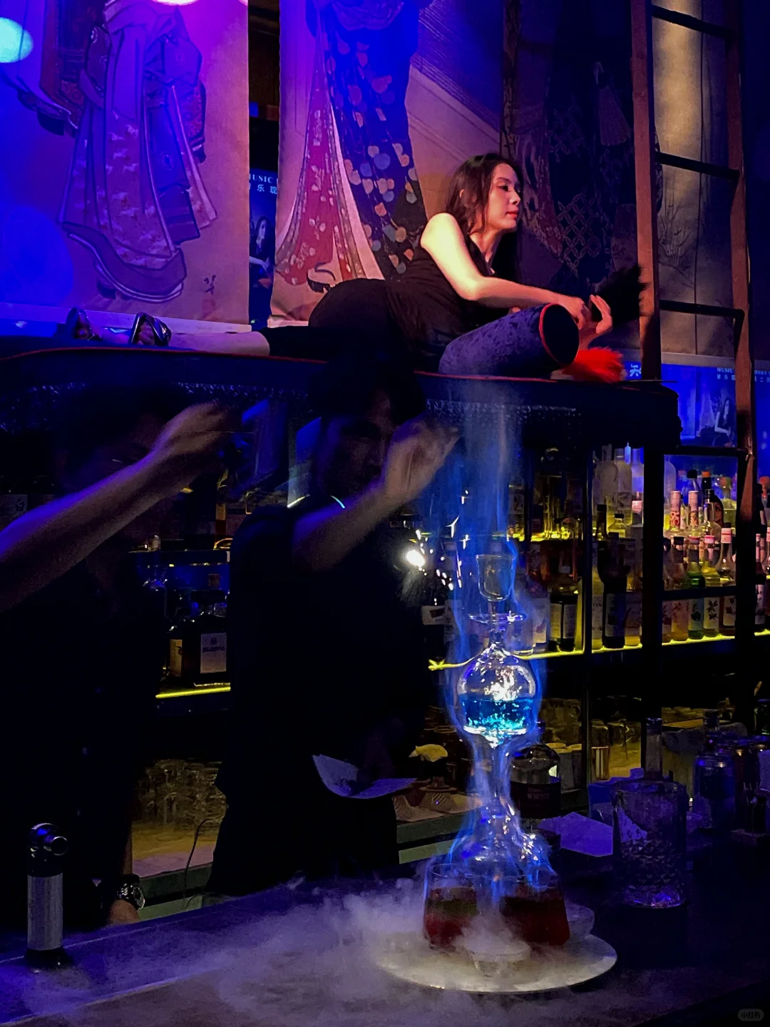 不愧是武汉！爱上这纸醉金迷的夜晚🥂✨…