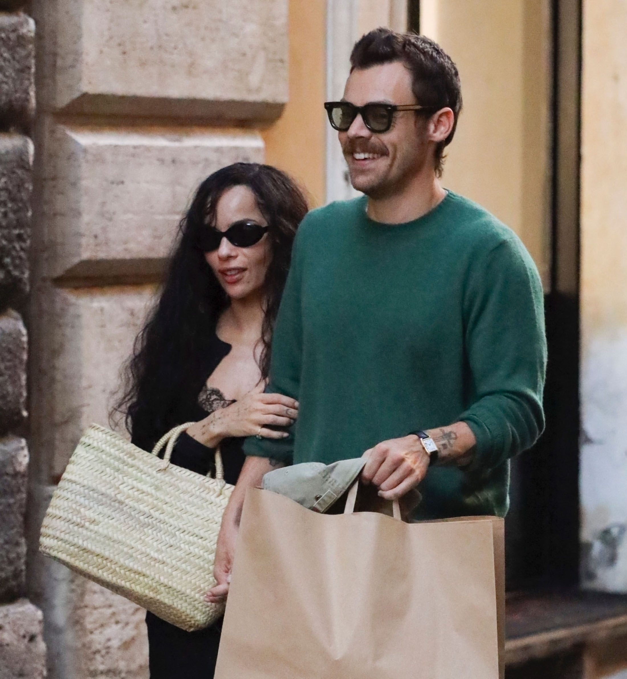Pagesix报道：Zoë Kravitz 和 Harry Styles 的婚礼