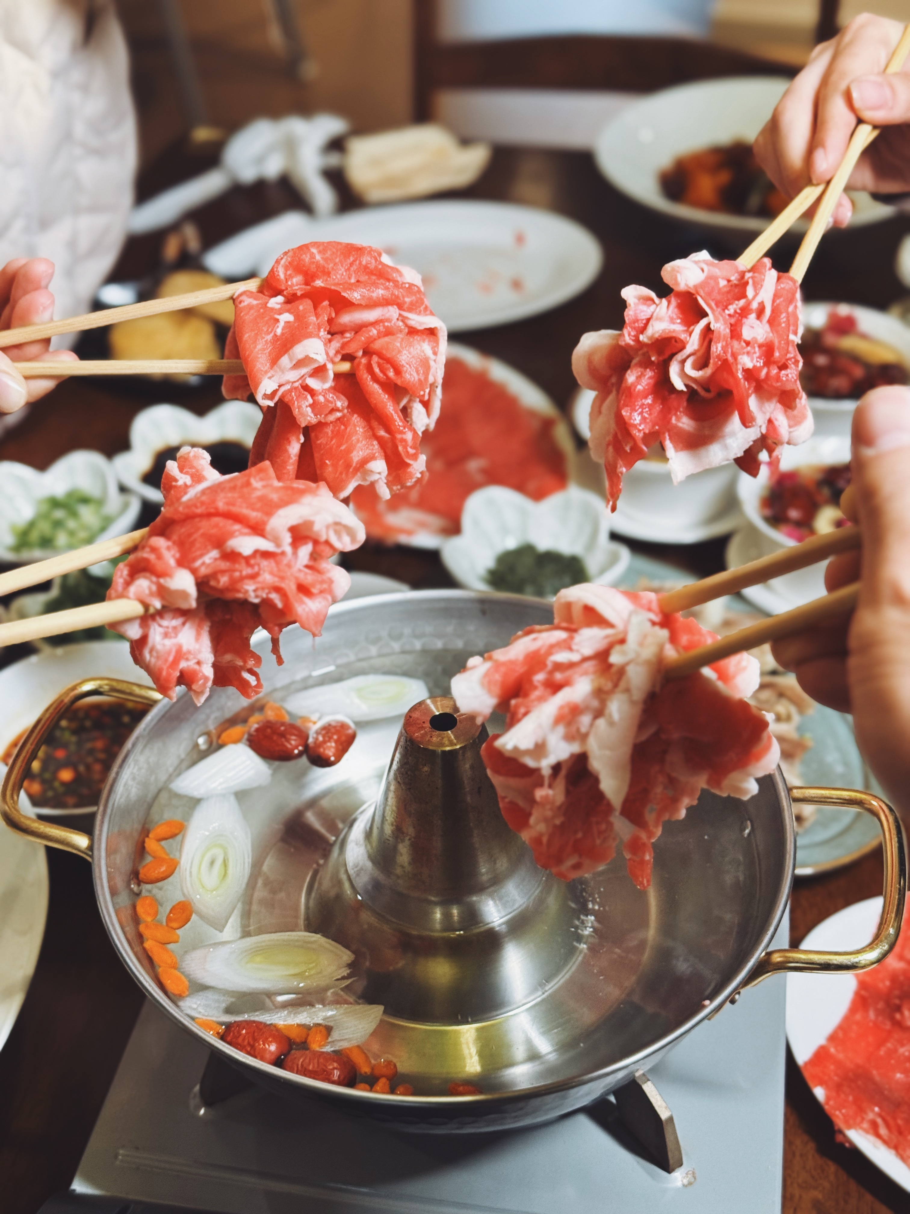 1500公里从宁夏到盐城✈️只为最新鲜的滩羊品质🐏让食材的本真唤醒味觉🥩📍